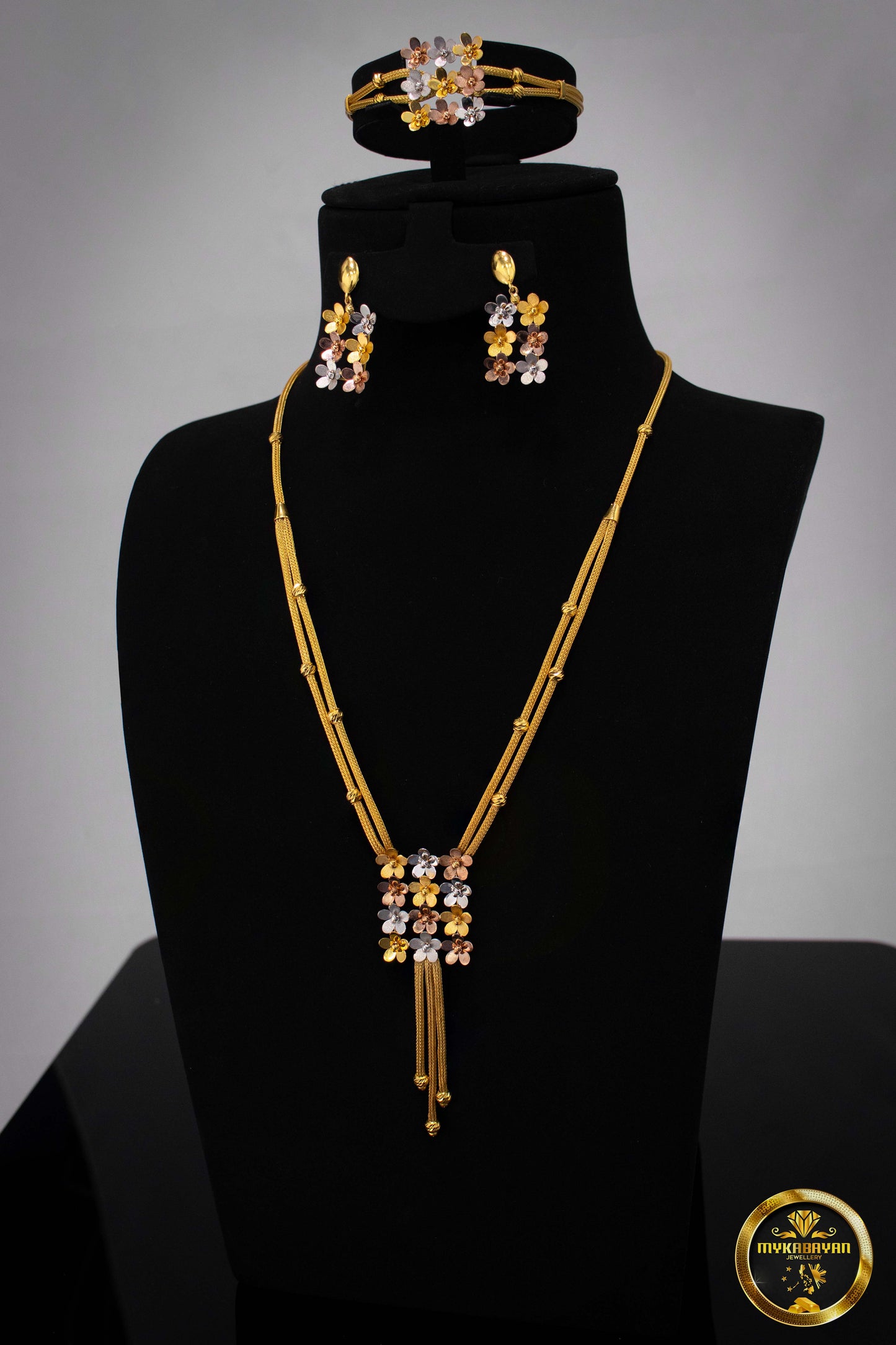 21k Gold Necklace Complete Set